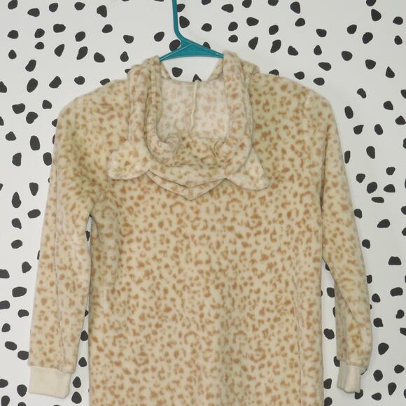 Cat & Jack Beige Leopard Print Zip Up Girls Sleep Onesie - Picture 4 of 6